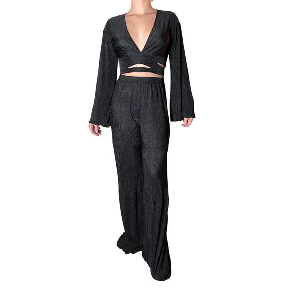 Halfword Two Piece Outfits for Women Flare Sleeve Crop Top Wide Leg Pala… - Picture 2 of 3